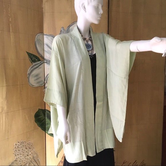 Other - Vintage 1940’s green silk Japanese haori kimono !